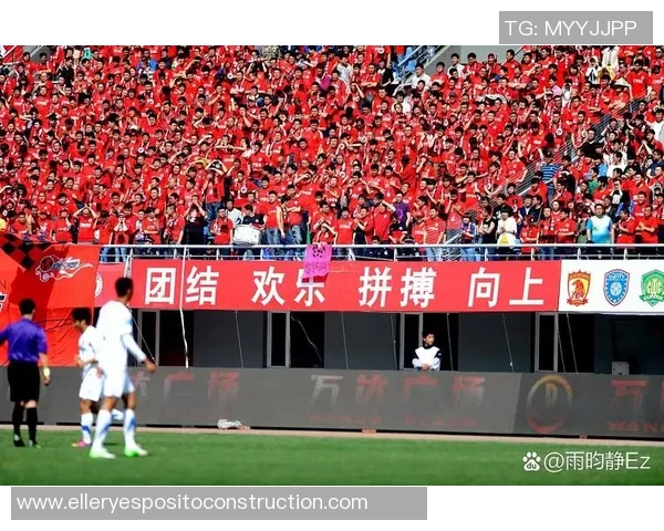 全明星赛特别报道:LNG逆袭之路展现团队精神与不屈斗志 全明星赛特别报道:LNG逆袭之路展现团队精神与不屈斗志