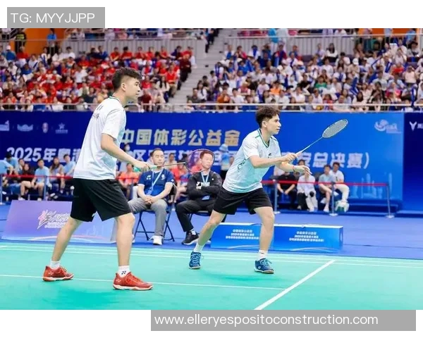 深圳羽毛球队整体压制现象分析及其对赛事的影响探讨