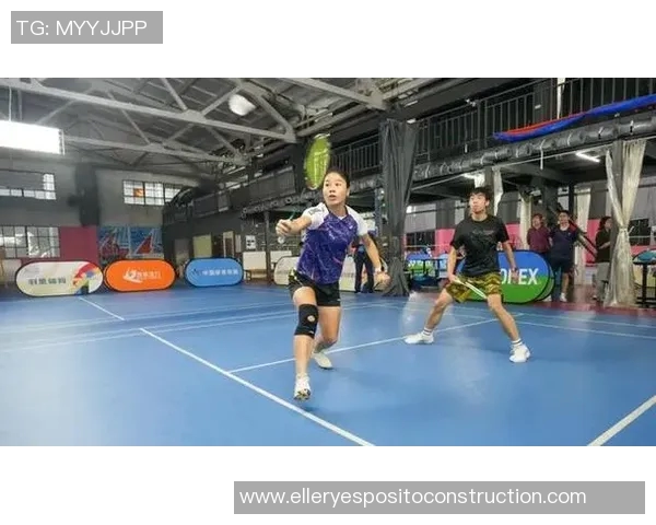 重庆羽毛球队选拔赛精彩点评展现速度与技巧的完美结合 重庆羽毛球队选拔赛精彩点评展现速度与技巧的完美结合