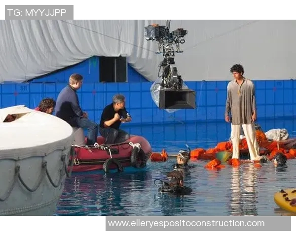 李安：从东西方文化交融中探索电影艺术的无限可能性与深刻内涵