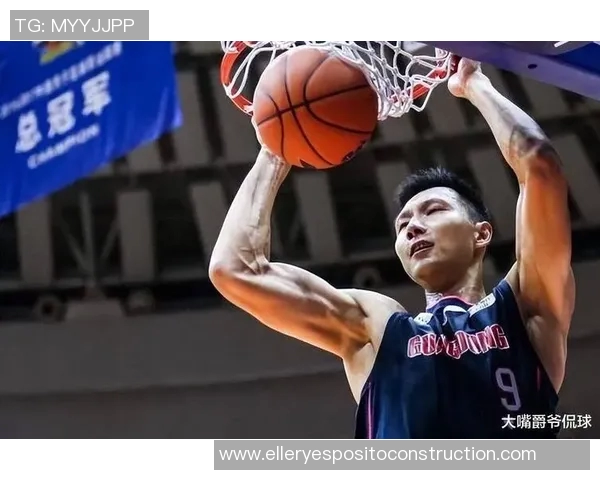 易建联的篮球传奇之路：从青年才俊到国家队核心的成长历程与辉煌成就