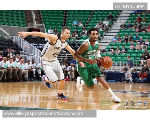 猛龙队与马刺激战正酣谁能在这场对决中笑到最后