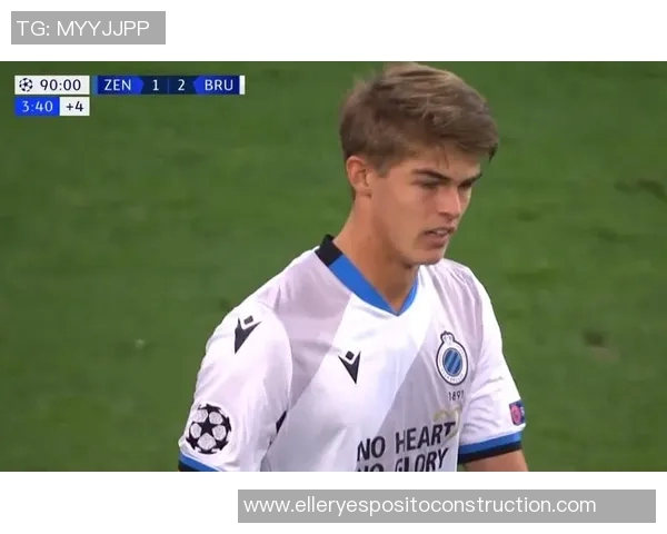 迈尼昂的传奇之路：从青涩小将到世界级门将的成长故事