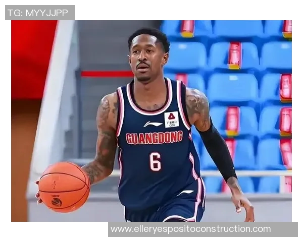 马尚布鲁克斯的篮球之路与职业生涯的辉煌成就解析