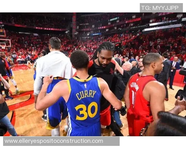 勇士队与猛龙精彩对决直播全程回顾与赛后分析尽在这里 勇士队与猛龙精彩对决直播全程回顾与赛后分析尽在这里